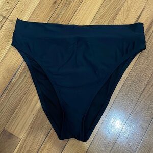 Shade and Shore high rise cheeky bikini bottoms size L
